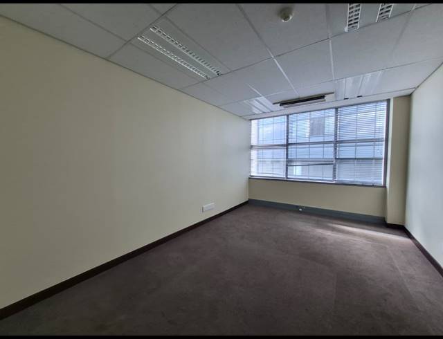 988M² OFFICE TO LET IN SANDTON CENTRAL